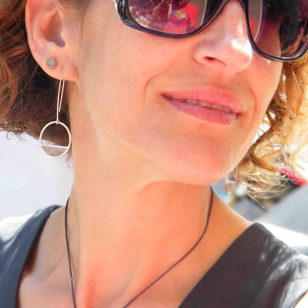 Balance concrete earrings, by BAARA. Silver and concrete earrings, dangle earrings, geometric earrings, gift for architect