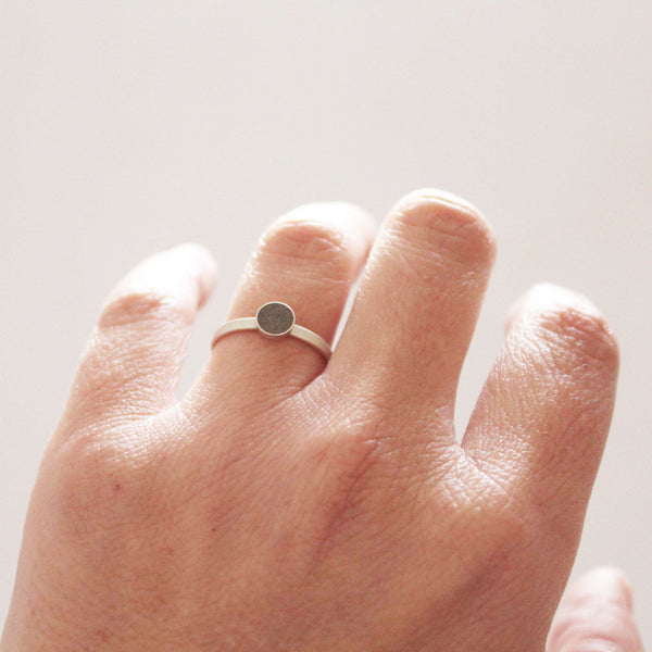 Minimal silver and concrete ring, BAARA Jewelry, little center stone  ring