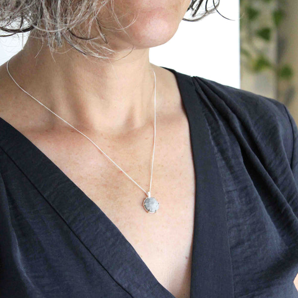 Round gem silver and concrete necklace, by BAARA. Unique necklace for women. Gift for architect, gift for young teen, cement necklace, classic necklace with a twist, cement pendant necklace, unique necklace, concrete pendant necklace