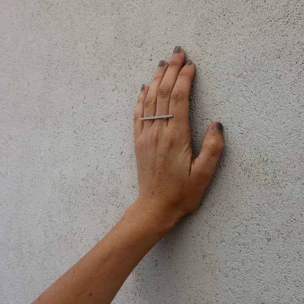 Silver line ring, by BAARA. Over the finger ring, Two fingers ring