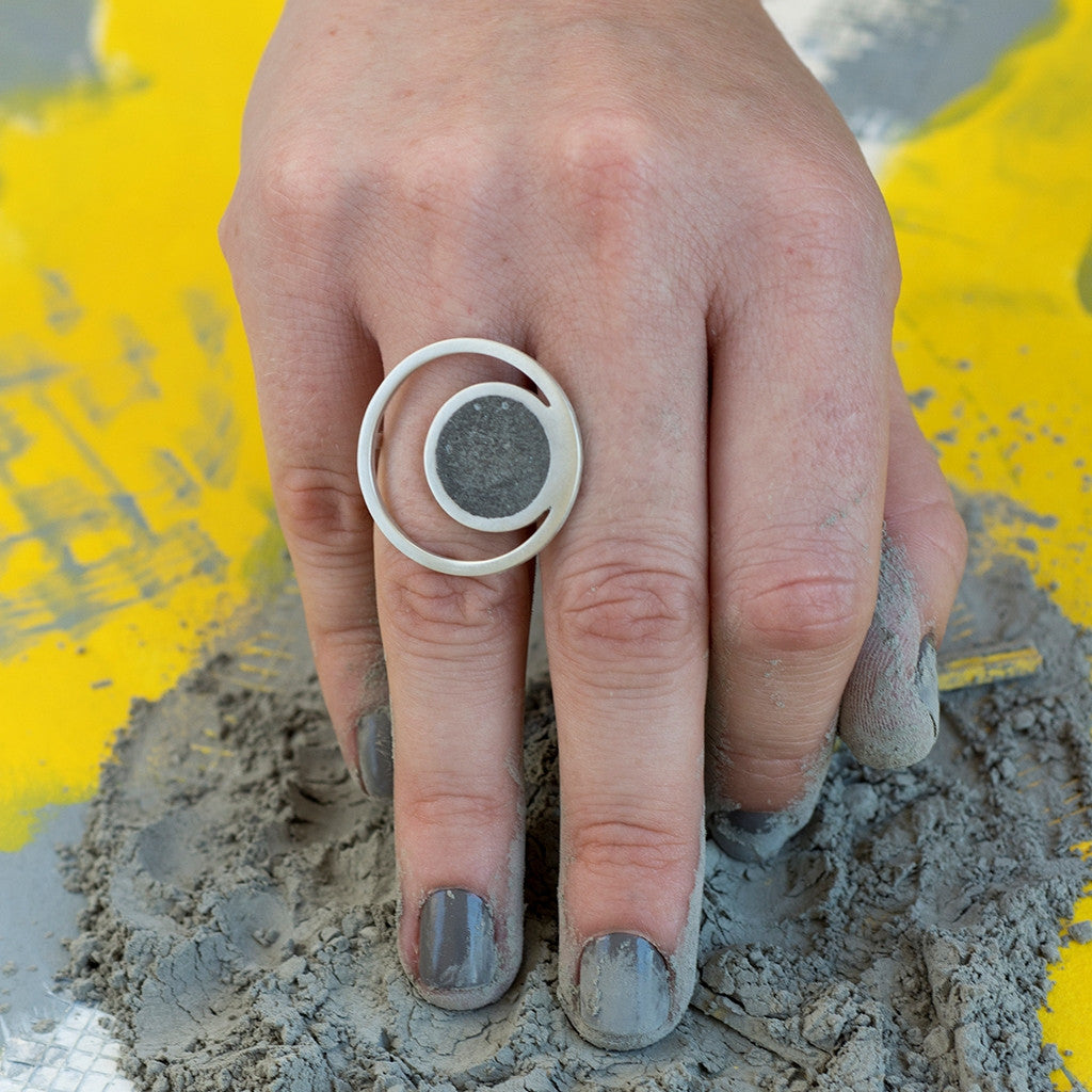 Orbit Concrete Ring, Unique Jewelry, Unconventional Materials Jewelry, Silver Ring