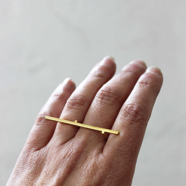 Gold line ring, by BAARA. Gold plated silver ring