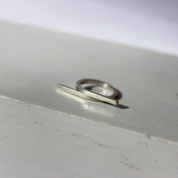 Cross Line Ring