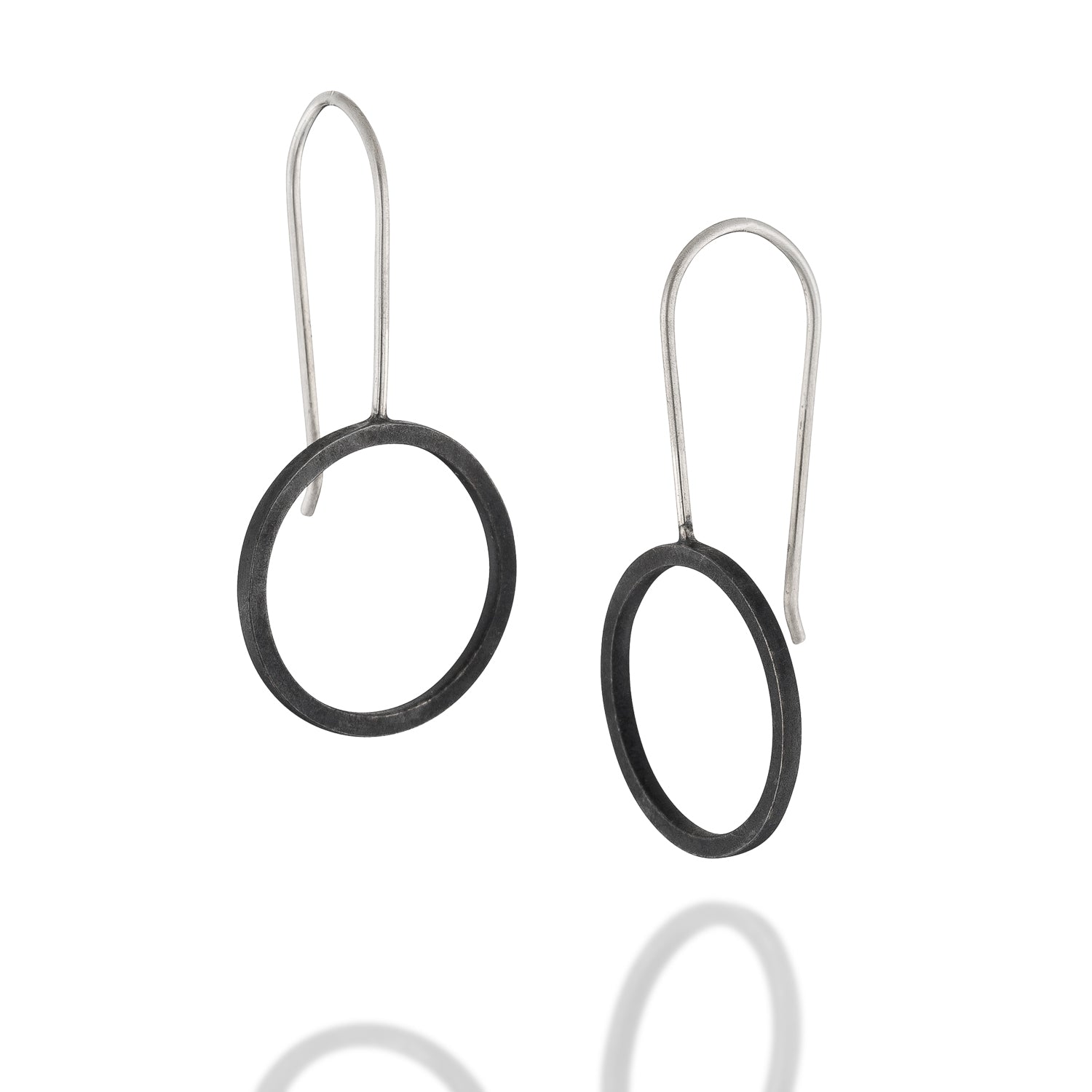 Minimalist Short Black Circle Earrings, Geometric, Blackand Gold Geometric Earrings. Sterling Silver Everyday Jewelry, Urban Jewelry