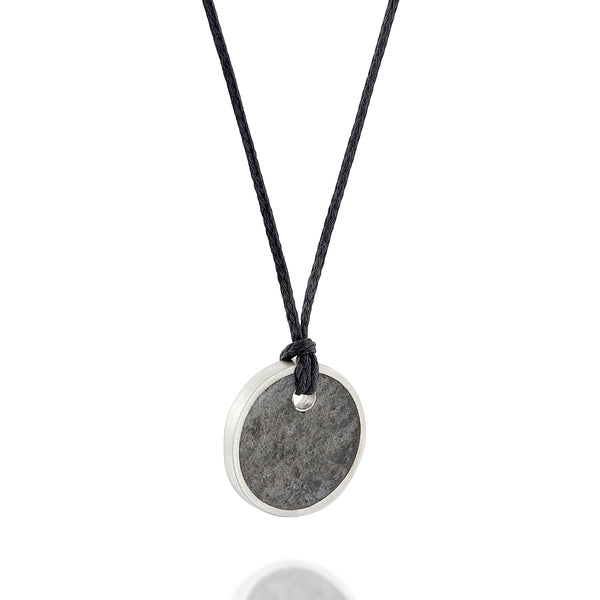 Small Unisex Circle Necklace
